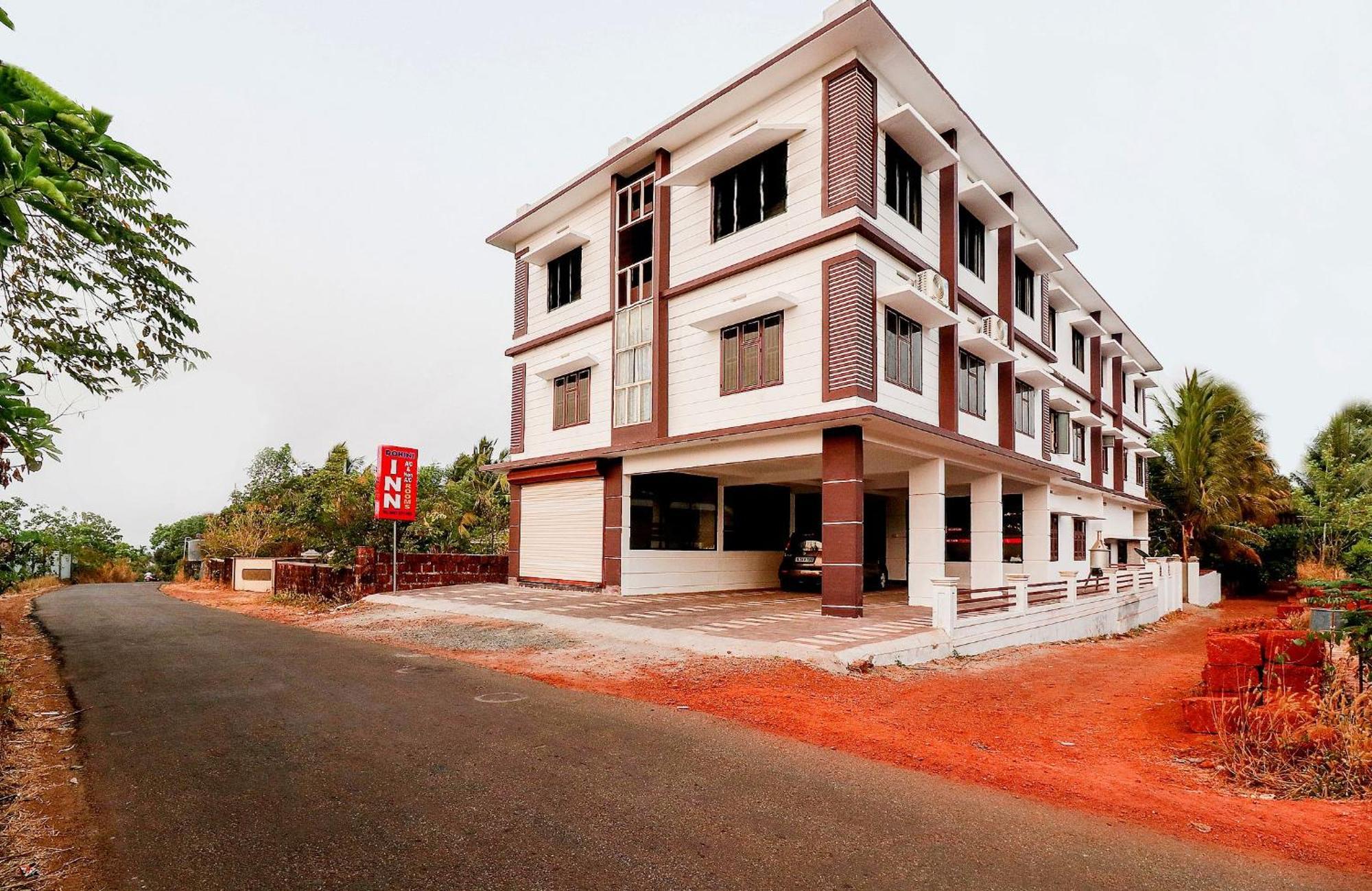 Spot On Rohini Inn Kadampuzha Kottakkal Exterior foto