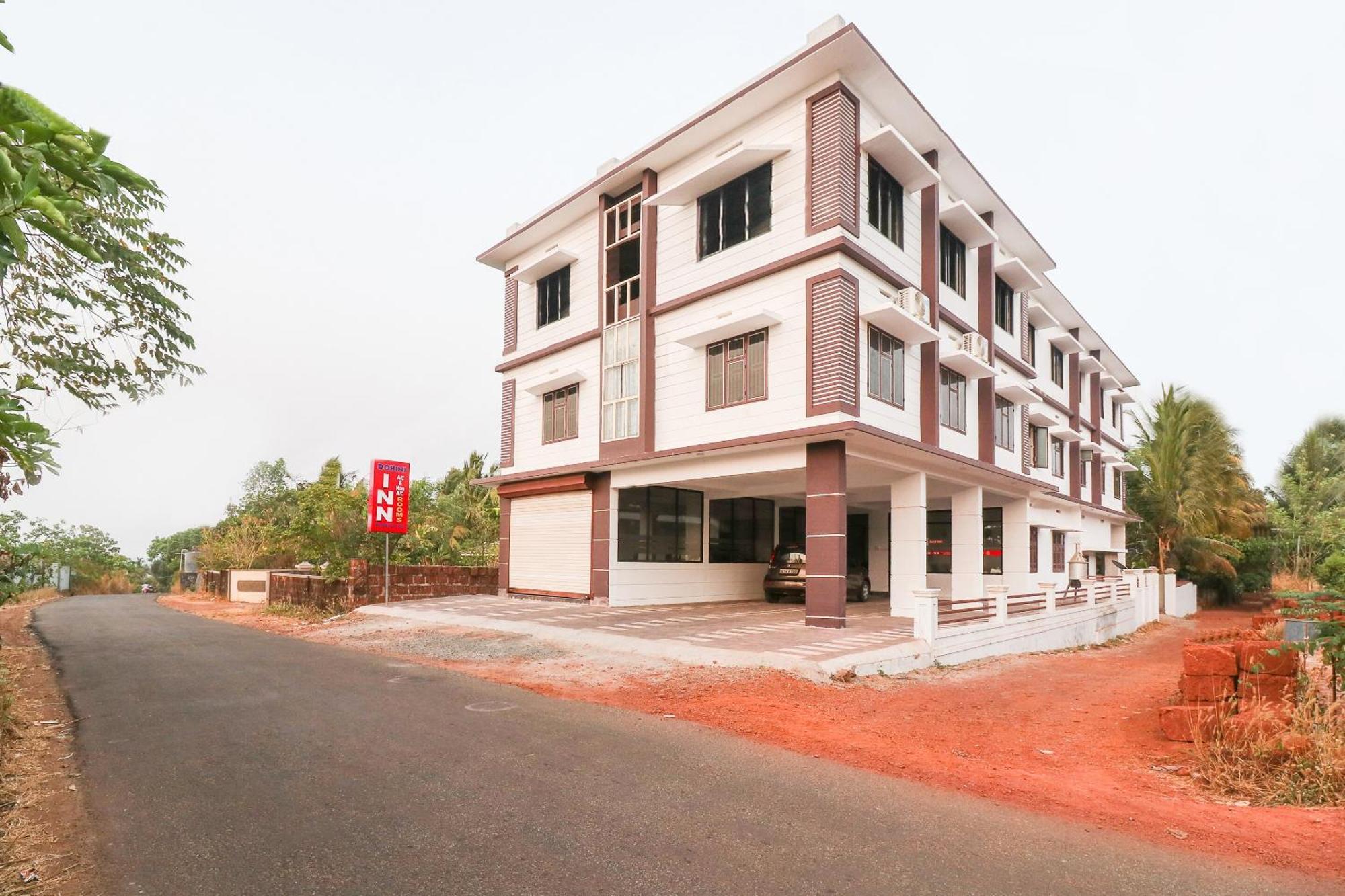 Spot On Rohini Inn Kadampuzha Kottakkal Exterior foto